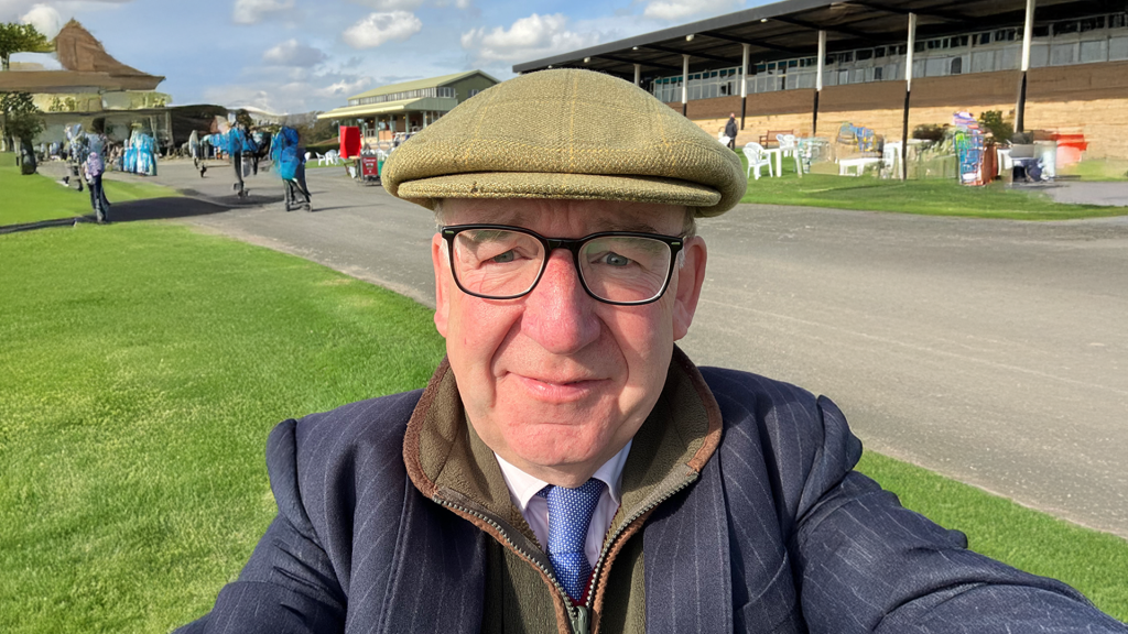 If Kempton goes, move the King George to Ascot